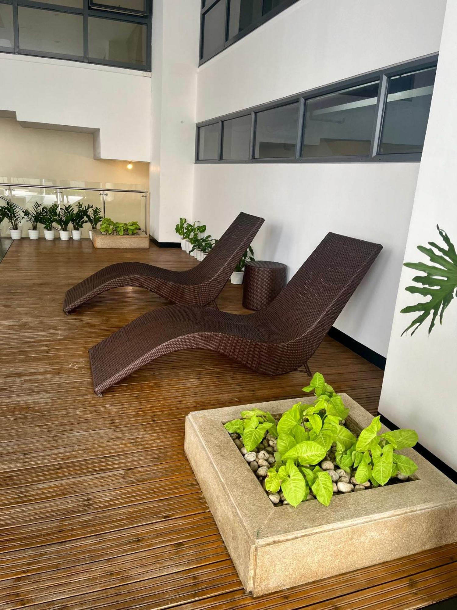 Greenbelt Hamilton Tower 1 마카티 외부 사진