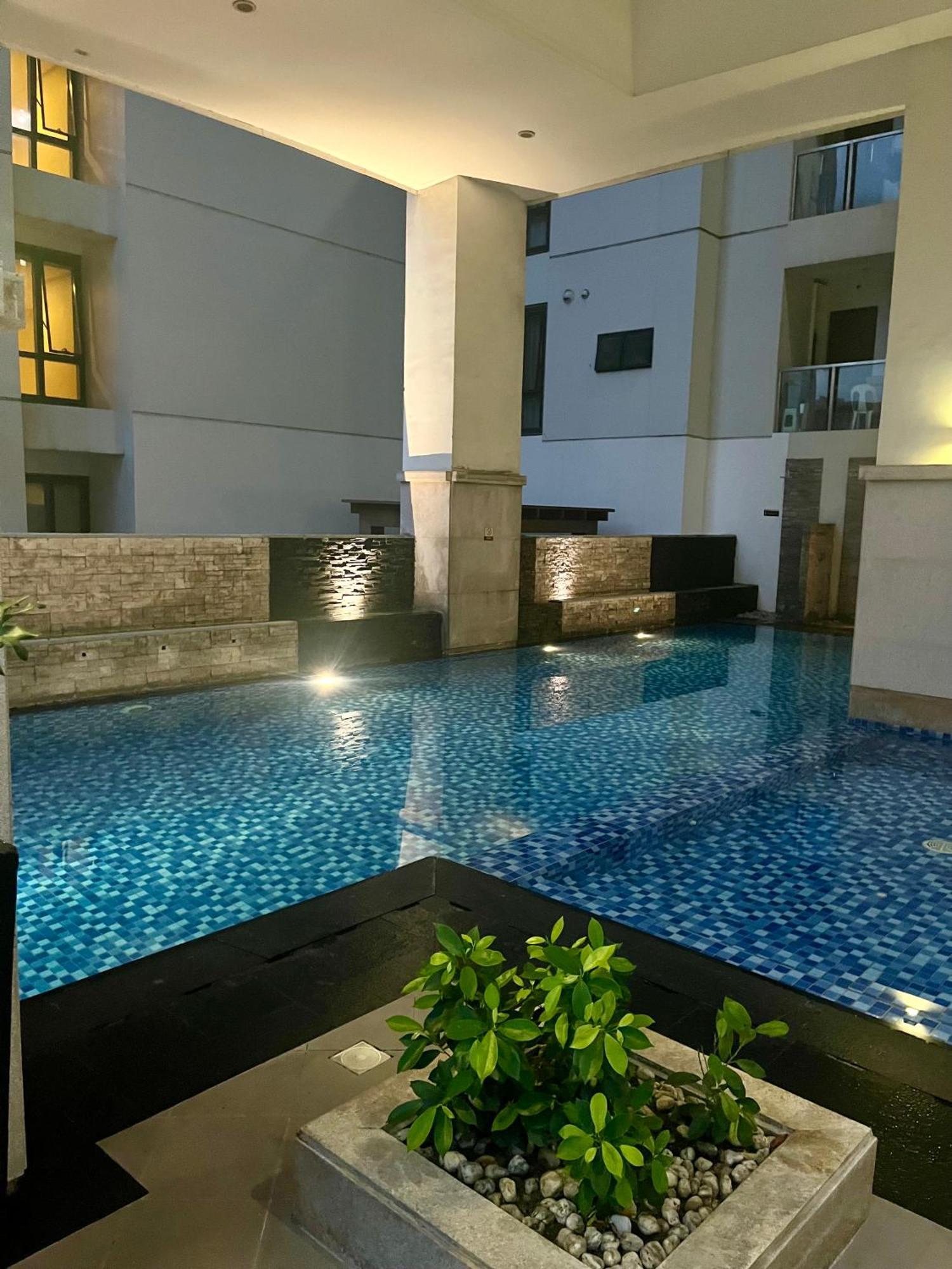 Greenbelt Hamilton Tower 1 마카티 외부 사진