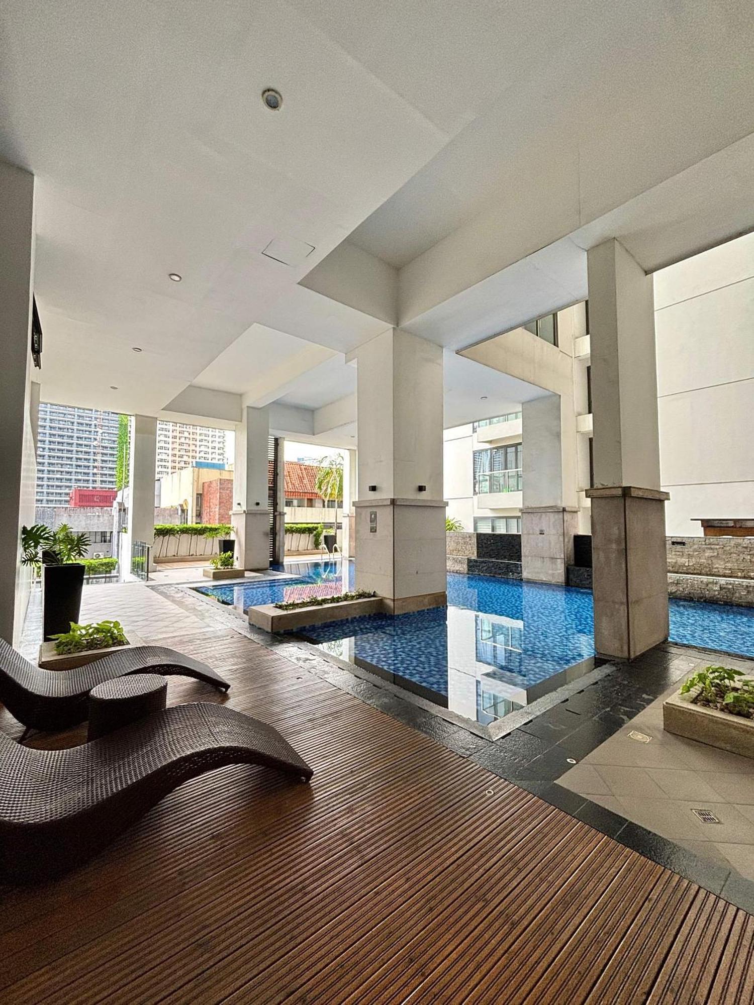 Greenbelt Hamilton Tower 1 마카티 외부 사진
